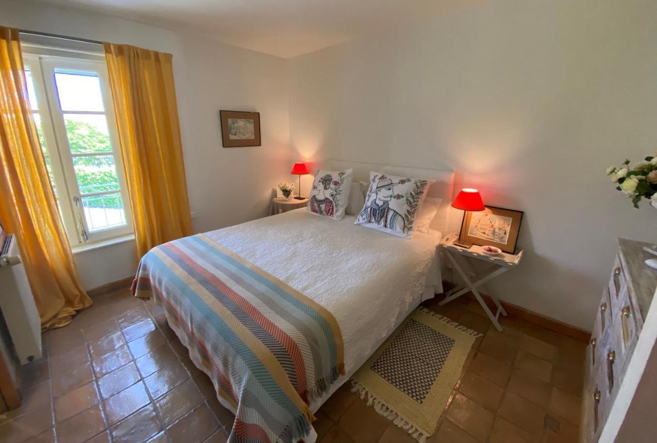 Bed and Breakfast La Ferme De Gigognan Avignon Exterior foto