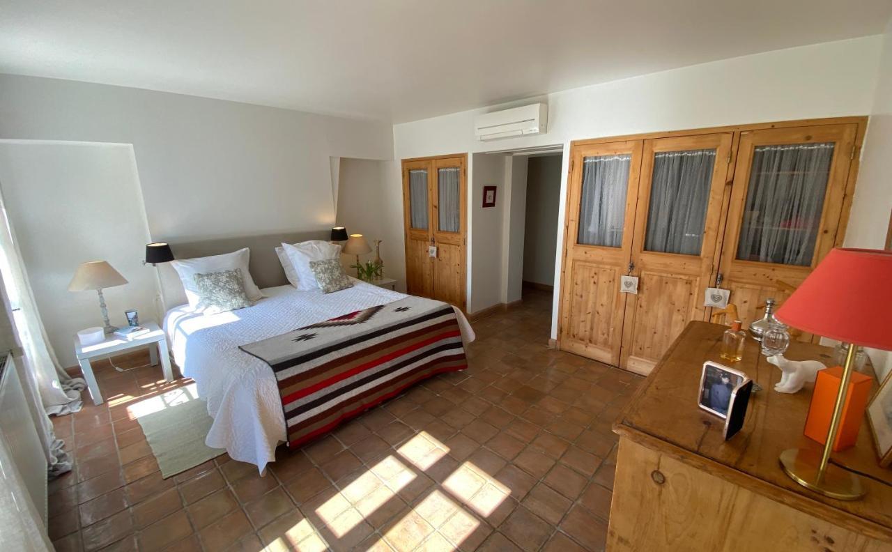 Bed and Breakfast La Ferme De Gigognan Avignon Exterior foto