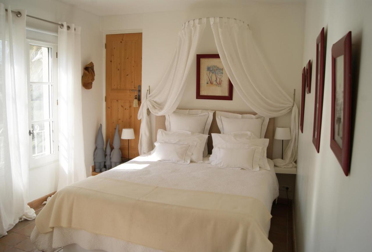 Bed and Breakfast La Ferme De Gigognan Avignon Exterior foto